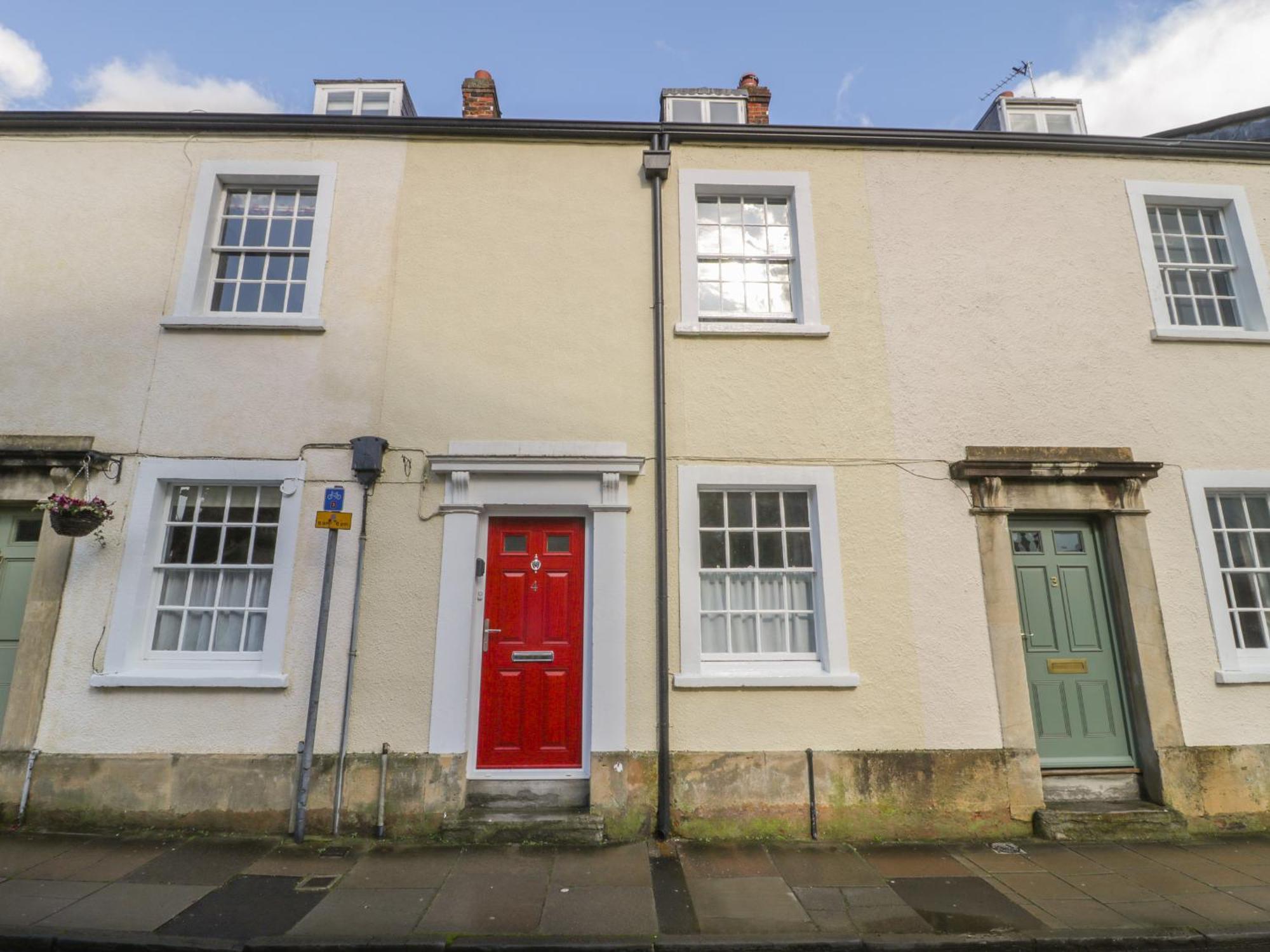 4 Priest Row Wells Exterior photo